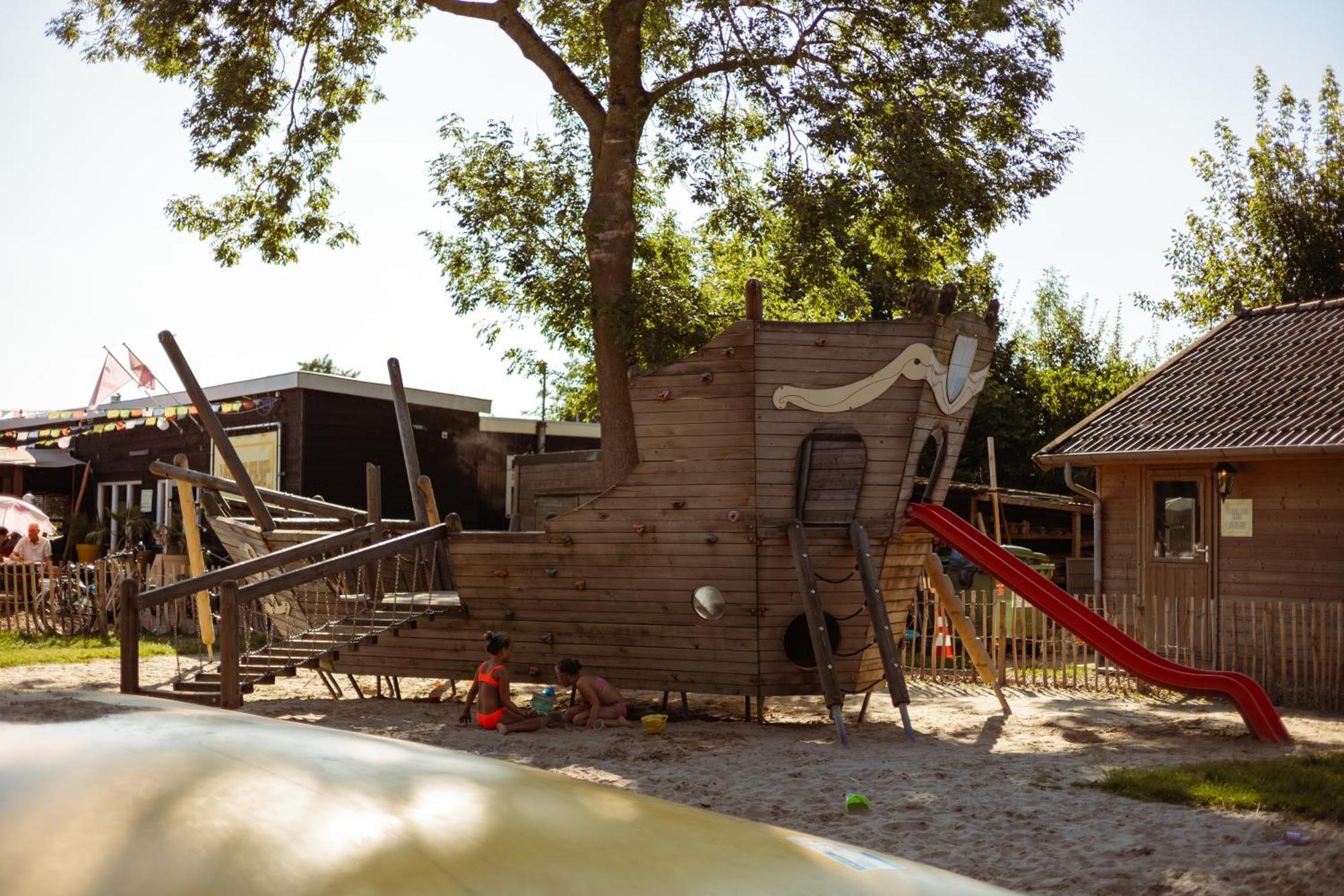 Luxury Lake Lodge Alphen  Exterior photo